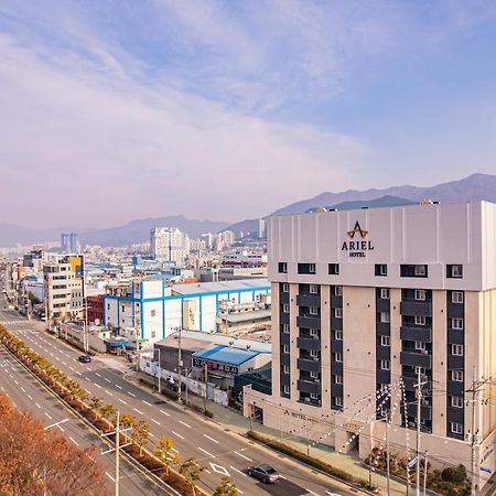 Ariel Hotel Μπουσάν Εξωτερικό φωτογραφία