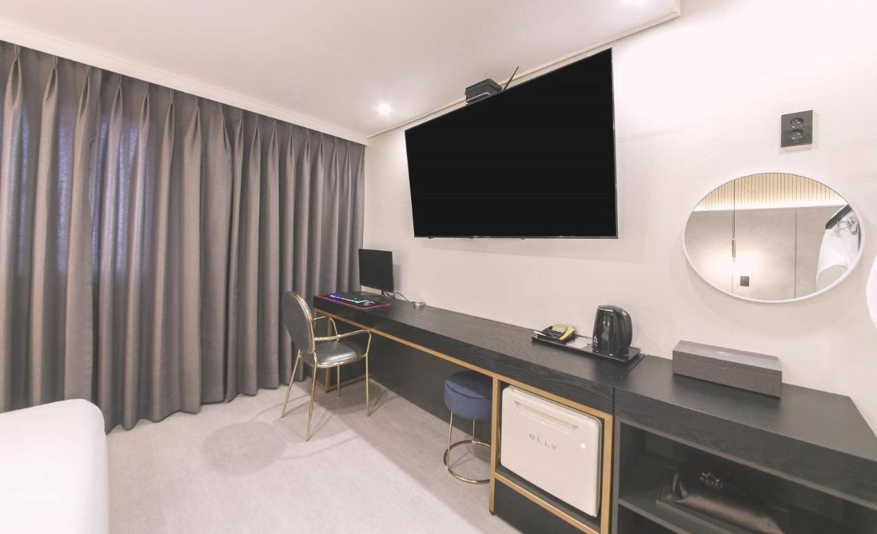 Ariel Hotel Μπουσάν Εξωτερικό φωτογραφία
